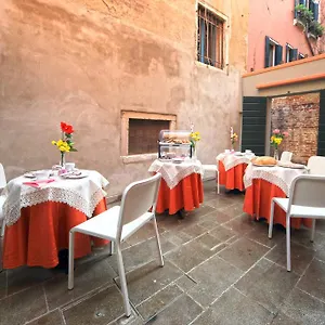 Rialto Dream Venice