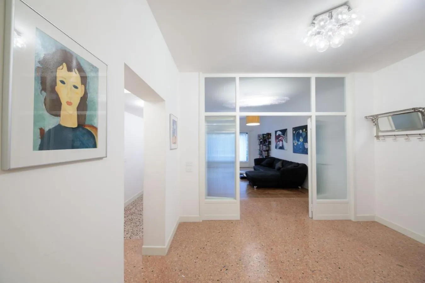 Principe Di Piemonte Apartment 10M Venice 6 Guests